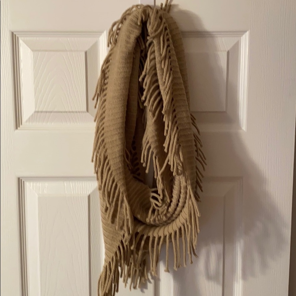 Fringed infinity scarf